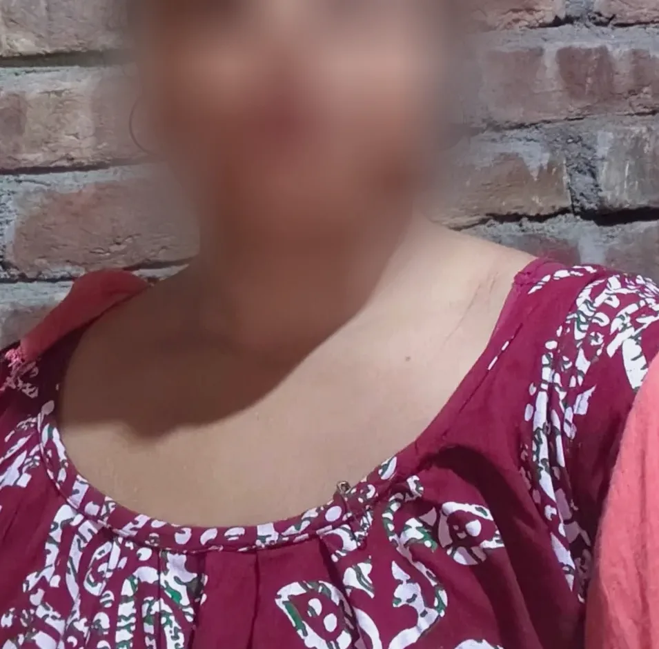 Zainab, 28